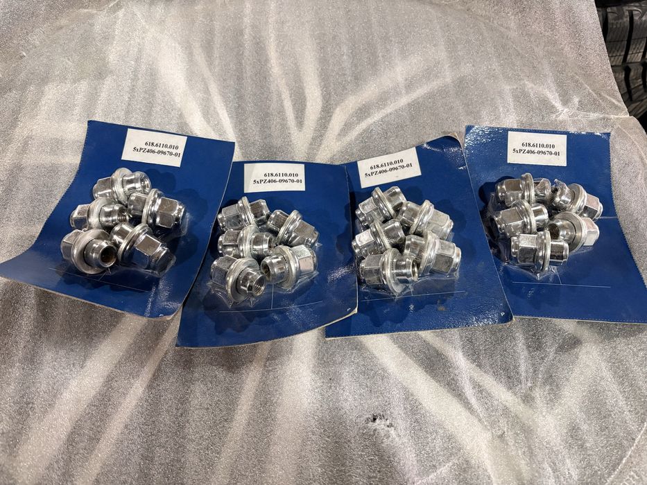 Piulițe/Prezoane pentru roți Lexus, Toyota , Honda PZ406-09670-01