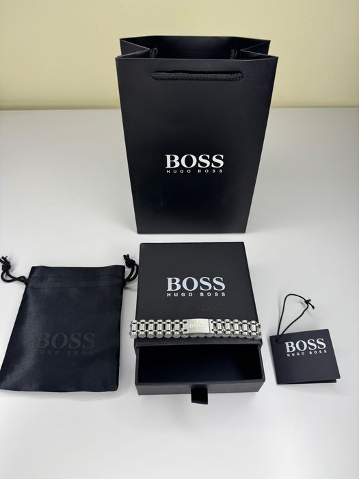 гривна Hugo Boss Owan