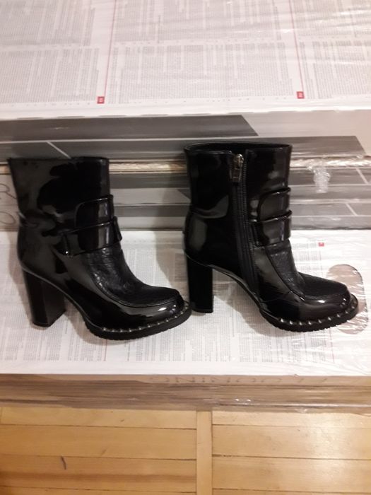 Продам ботильоны