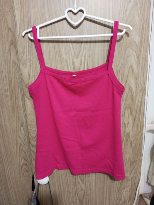 Продам женские топы.