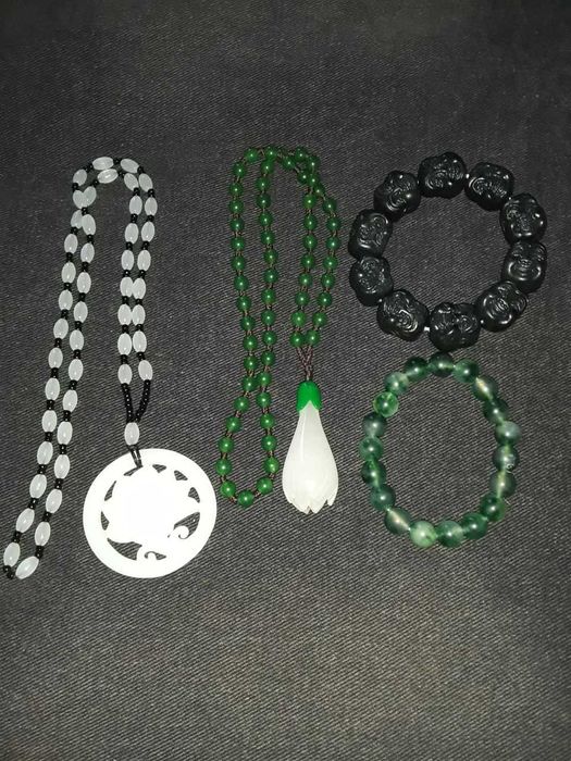 Нефрит кулон, бусы, браслет