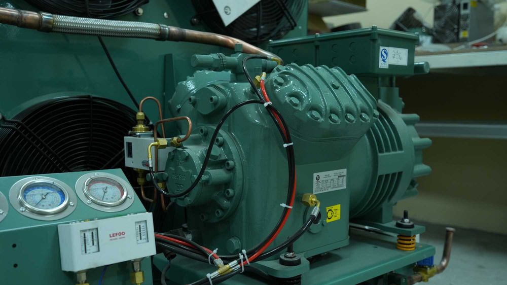 Холодильные камеры/Сэндвич панели/ Оборудования