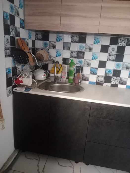 Продаётся  кухонный гарнитур