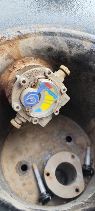 Газ на авто бак и комплектующие