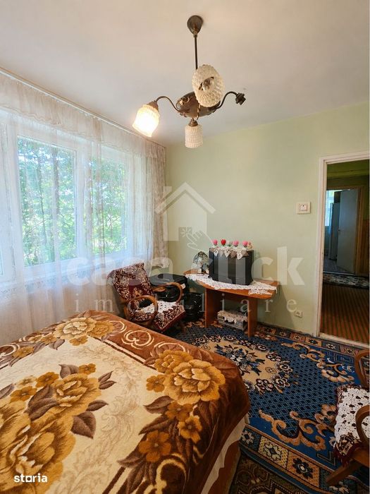 4 camere în Tiglina 3, etaj 2, zonă excelentă și vecini deosebiți