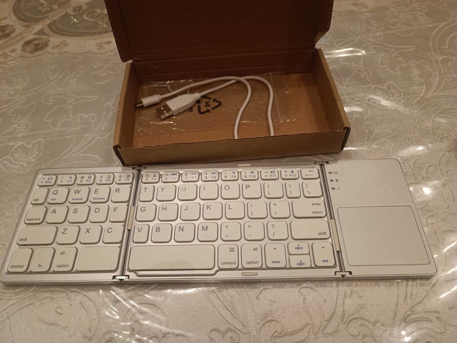 Беспроводная клавиатура