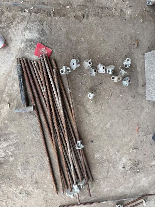 Тайрот (стяжной винт)