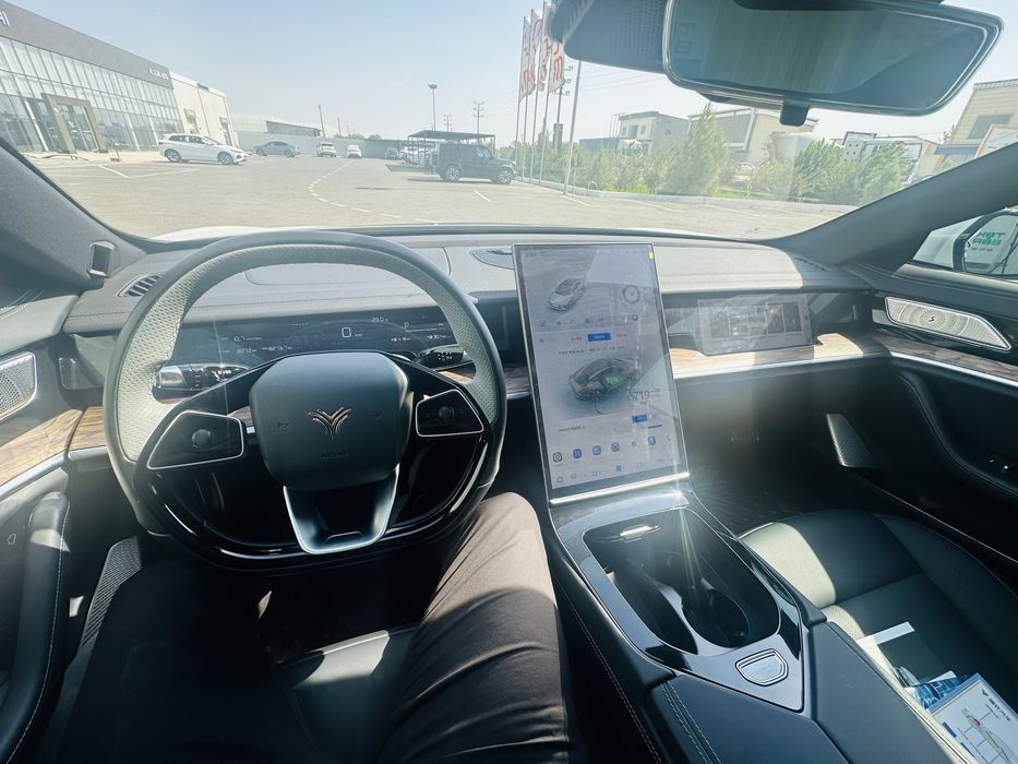 Продаётся NETA S гибрид