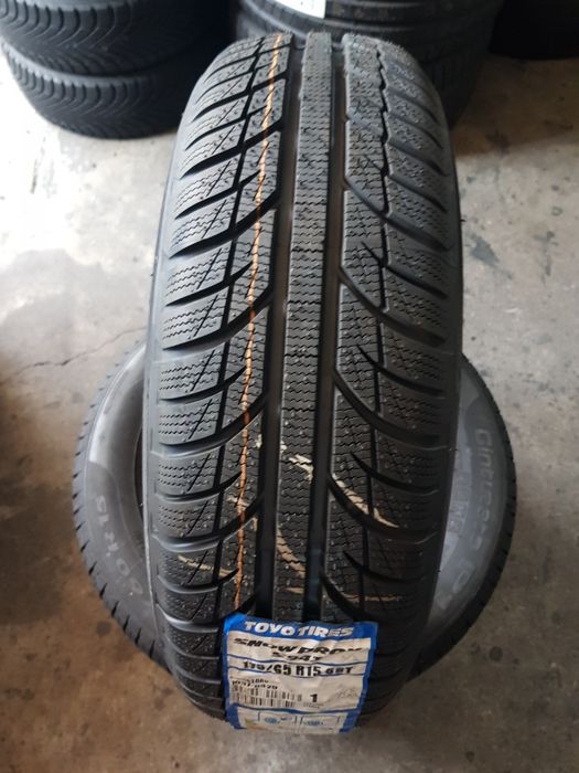 Toyo 175/65 R15 88T M+S iarnă NOI