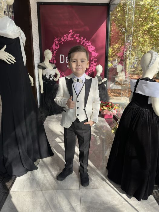 Прокат, Продажа ДЕТСКИХ Новых Смокингов, Фраков.