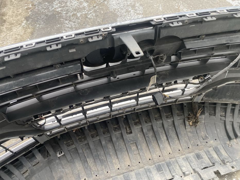 Предна броня за Audi A8 D4 Matrix, Ауди