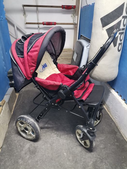 Продам детскую коляску