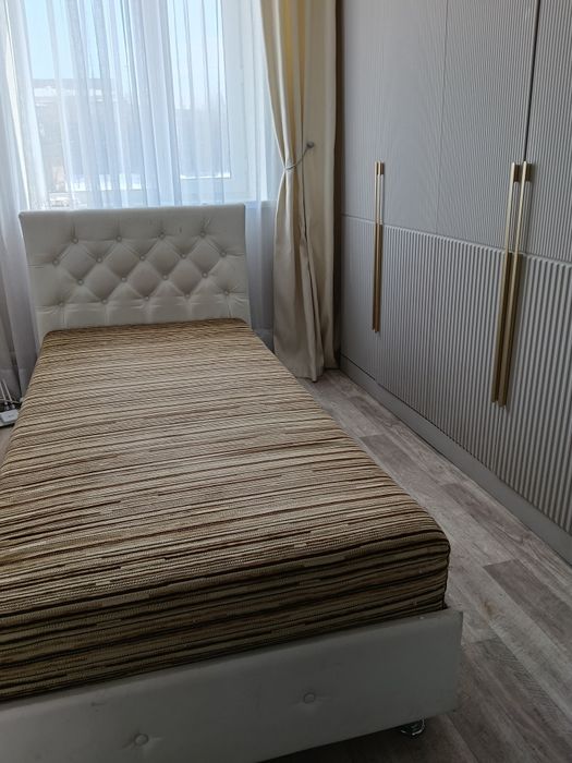 Кровать эко кожа