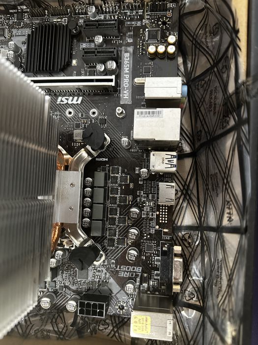 Placa de baza+procesor i7-9700f generatia9+cooler deepcool