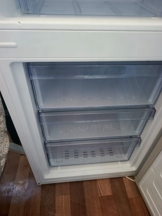 Холодильник beko
