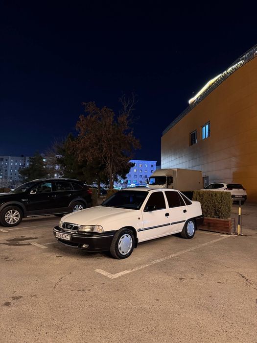 Prodayu nexia donc super salon