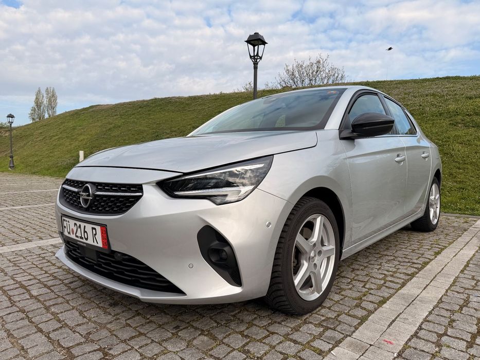 Opel Corsa Full LED /Navi /CarPlay /Climatronik /Incalzire in scaune  /Senzori