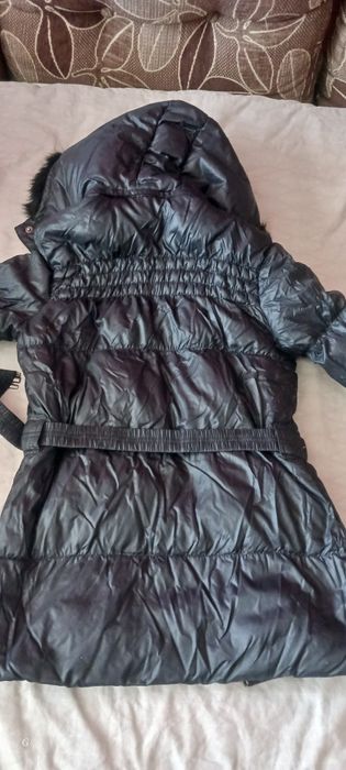 Оригинално яке Адидас S  размер  с гъби пух