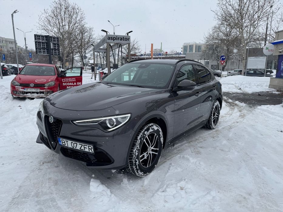 Alfa Romeo Stelvio 2019 diesel, 16.536 € — imagine 1