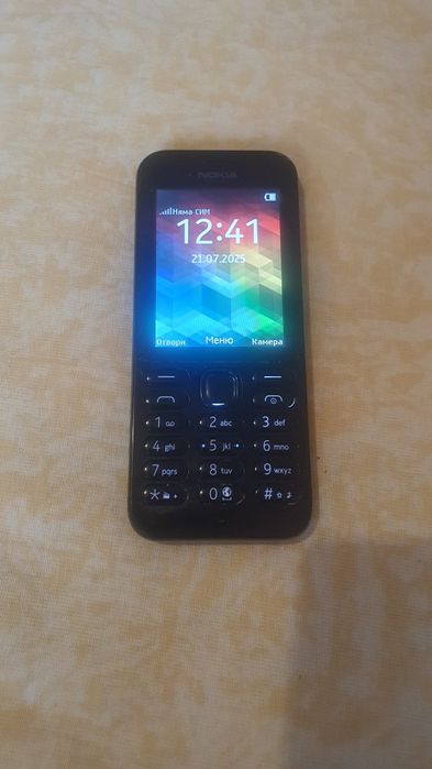 Nokia 222 - мобилен телефон