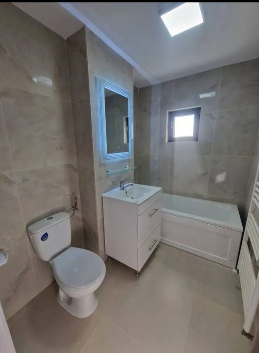 Casă Nouă la cheie zona Manastirii .