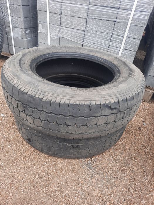 Продам 2 шины 205/70/15