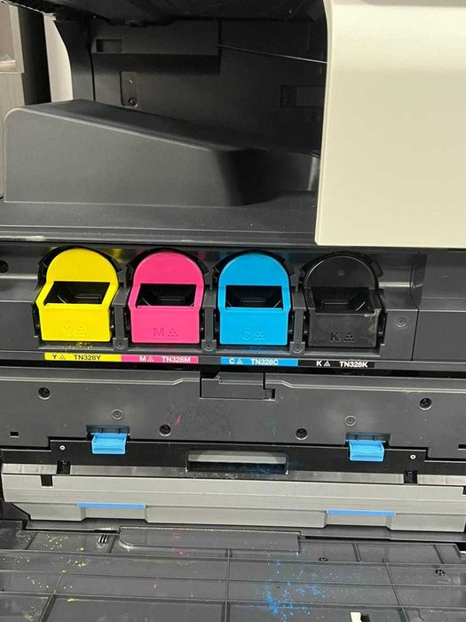 МФУ Konica Bizhub C251i.