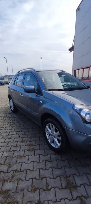 Vând Renault koleos
