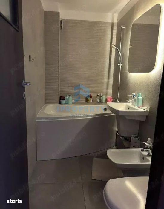 3 Camere | Vitan Mall | Loc de parcare