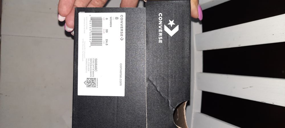 Nike Air Jordan 1,  Converse N 39