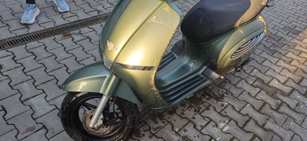 Vand Scooter ZUNDAPP BELLA 49cmc ,din 2018, 4700km,inmatr., cond cat B