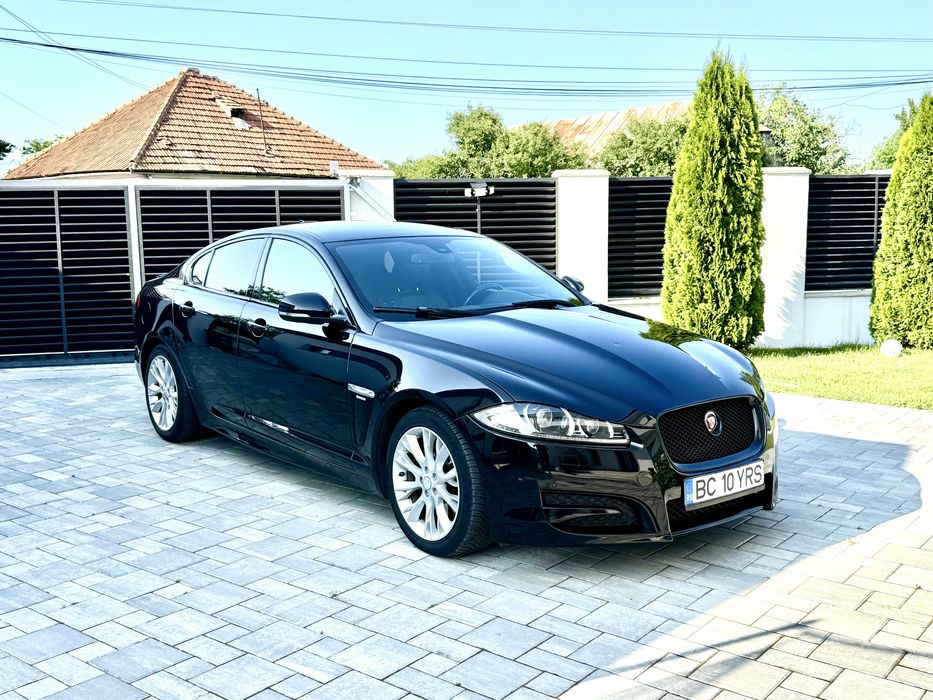 Jaguar XF R-Sport 2016 2.2 D 163 CP