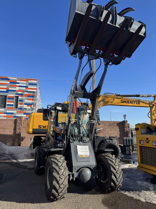 Погрузчик SQMG 930