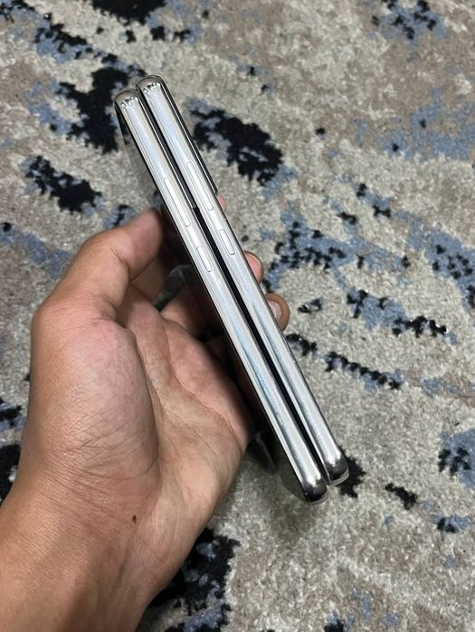 Samsung galaxy s22+ 5G 8/256gb holati yaxshi
