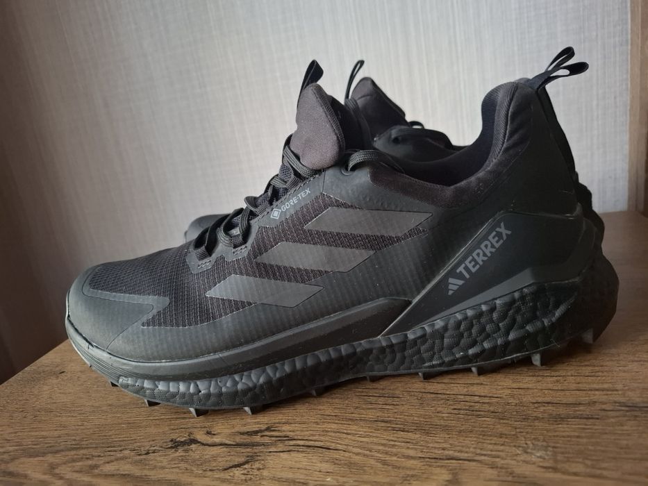 Adidas Terrex gore tex маратонки 46 номер.