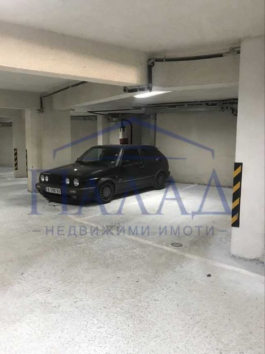 Дава се под наем Четиристаен апартамент в Варна, Цветен квартал - 160 кв.м за 1000 € - Снимка #17