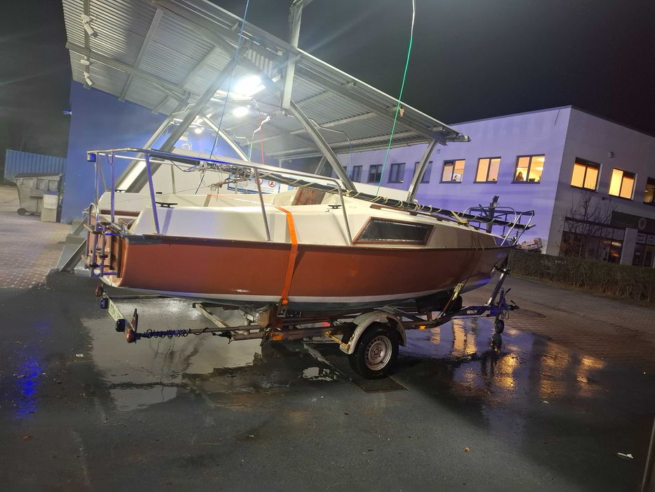 Greyhound 20 KD plus peridoc 1200kg