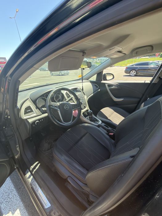 Opel Astra J 2014 1.7 cdti