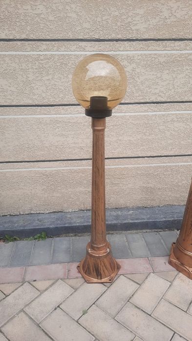 Уличный фонарь светильник