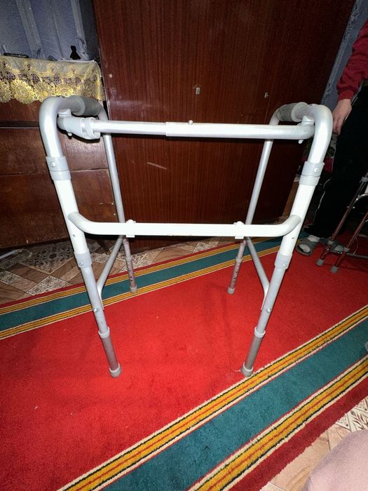 Инвалидная коляска хадули биотуалет