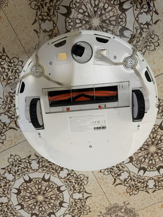 Продам Робот пылесос