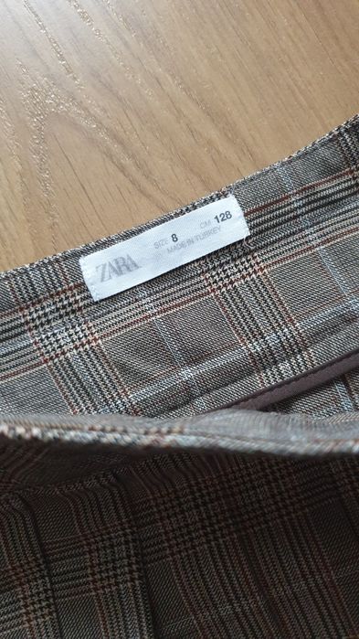 Lot haine fete 128 7-8 ani - 5 rochii, salopeta,fusta si pantaloni scurti