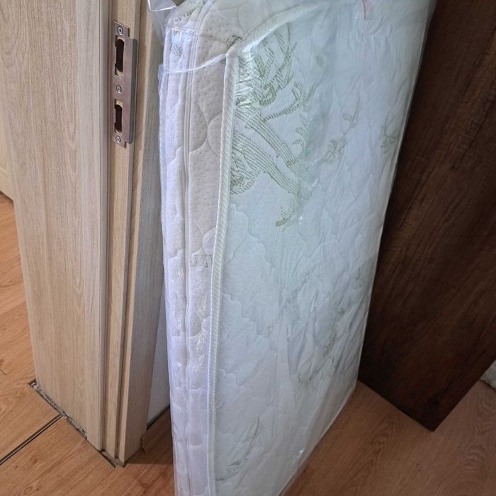 Матрак за детско легло/креватче- трансформиращо се