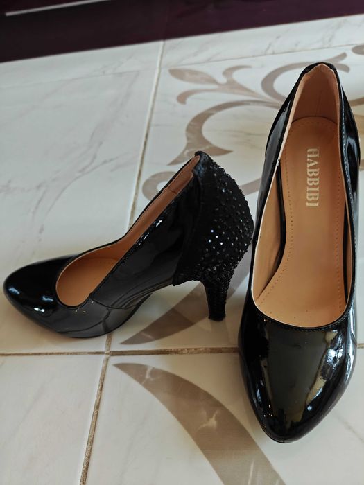 Елегантни обувки