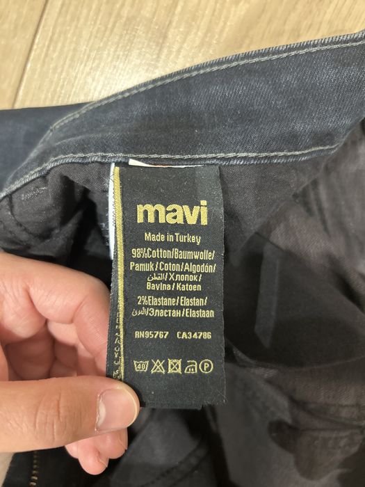 Джинсы черные MAVI