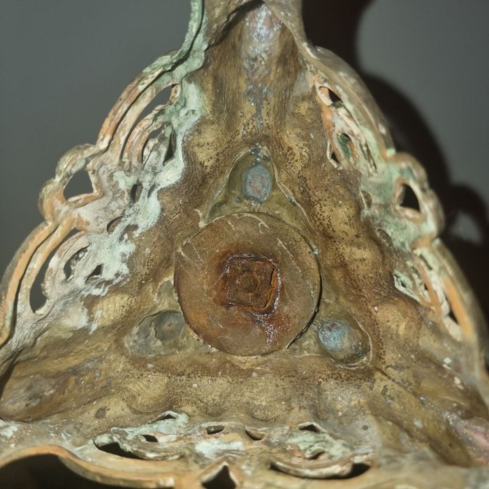 Pereche sfeșnice vechi din bronz și alamă, 45 cm, stil baroc / rococo