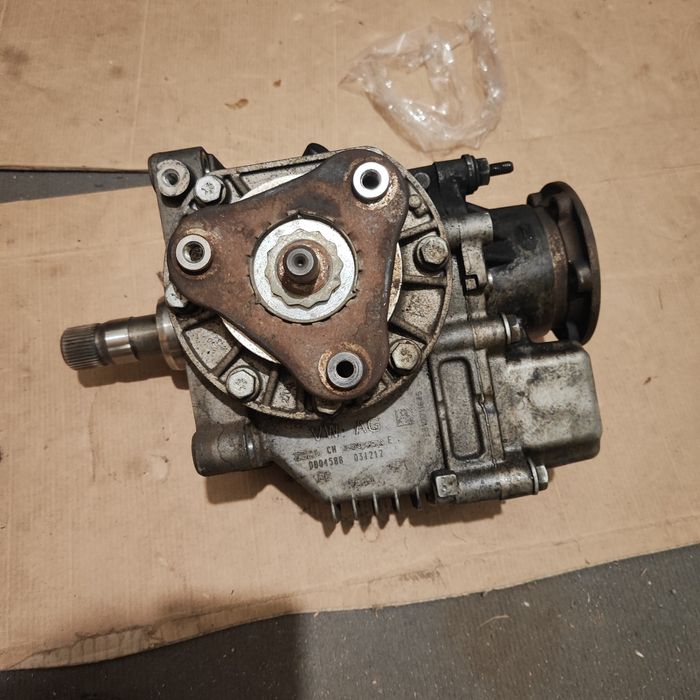 Раздатъчна кутия за Golf 7 4x4 ръчни ск.