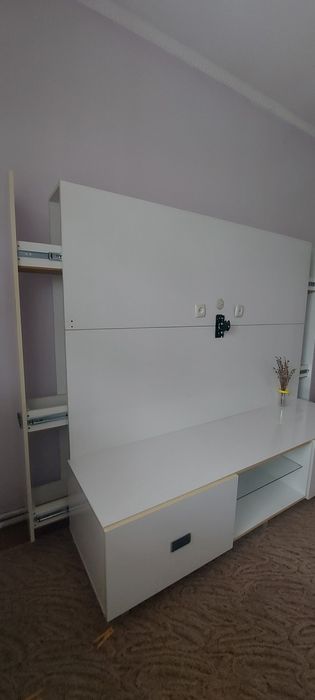 Шкаф стенка под телевизор