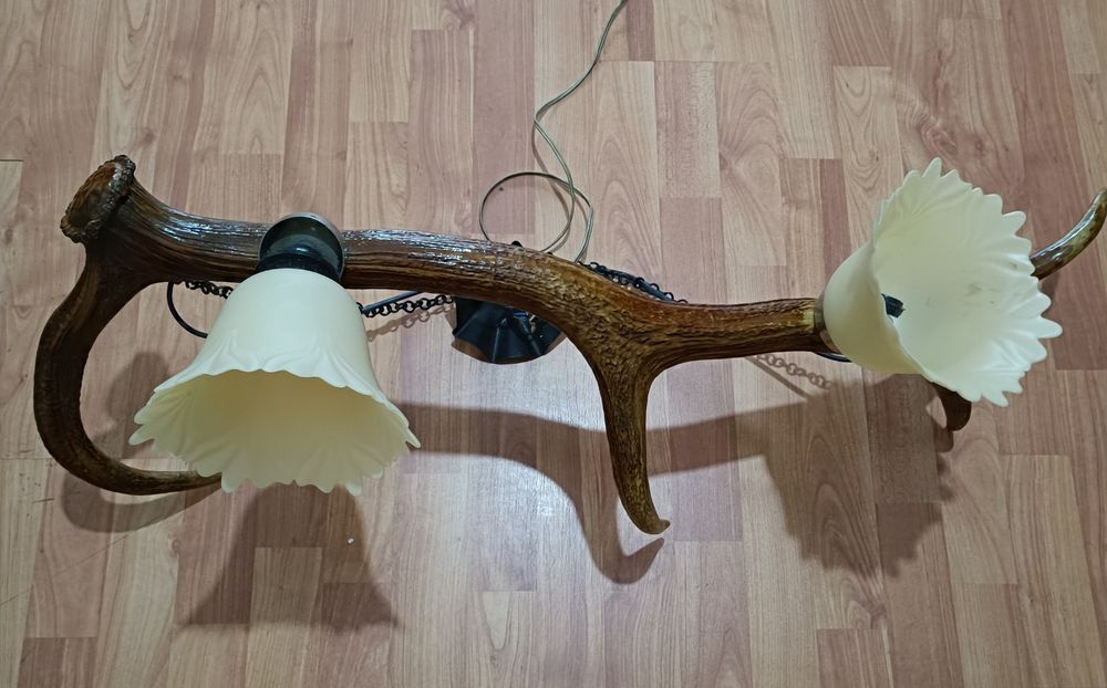 Candelabru  din coarne de cerb