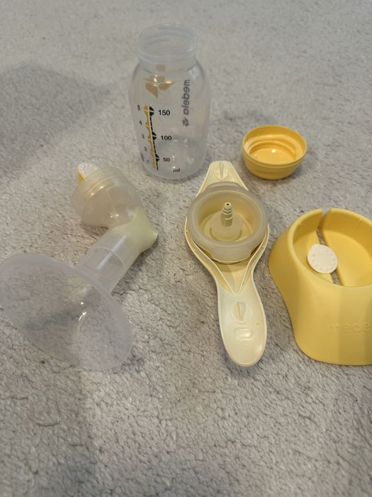 Ръчна помпа за кърма Medela